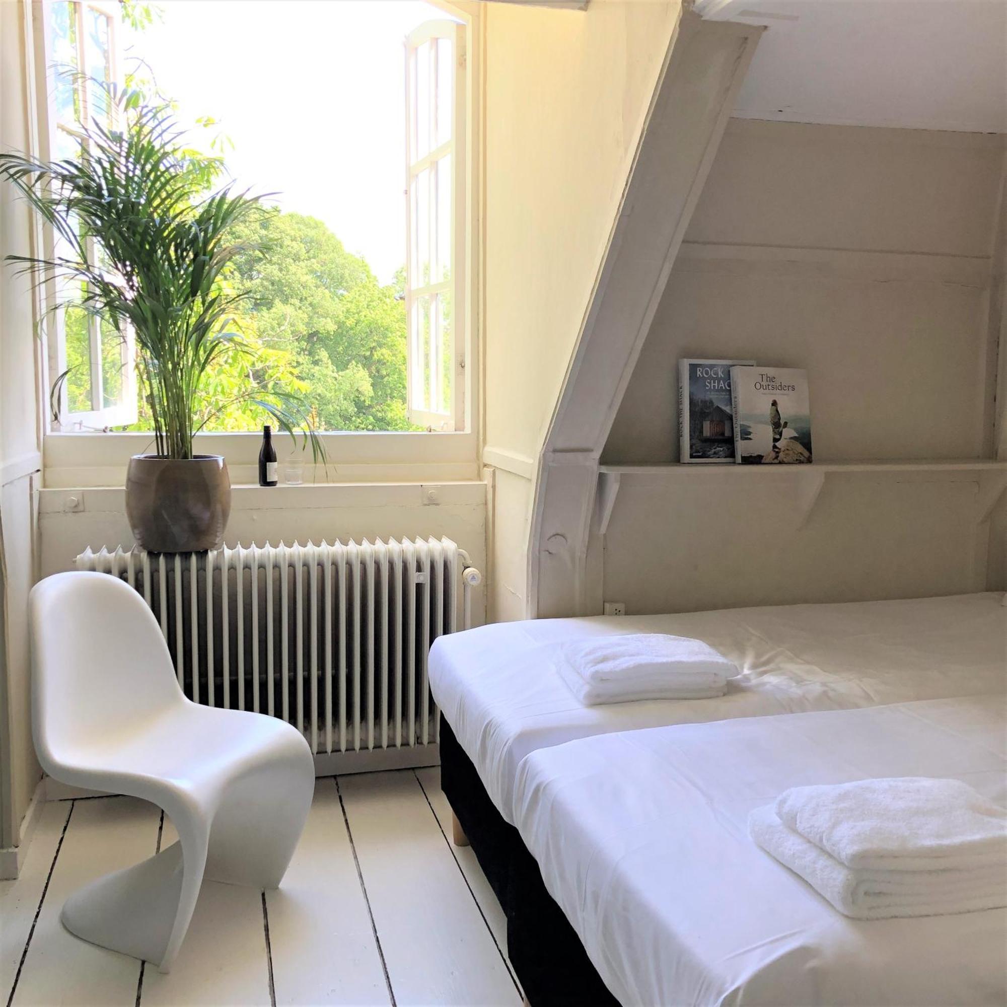 Amsterdam Metropolitan area Eco Hotel Plantage Rococo Velsen-Zuid Quarto foto